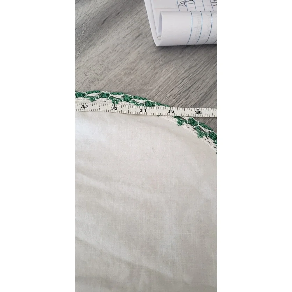 Vintage White Table Runner Green Crochet Lace Trim Oval 35x10.5 Farmhouse Decor